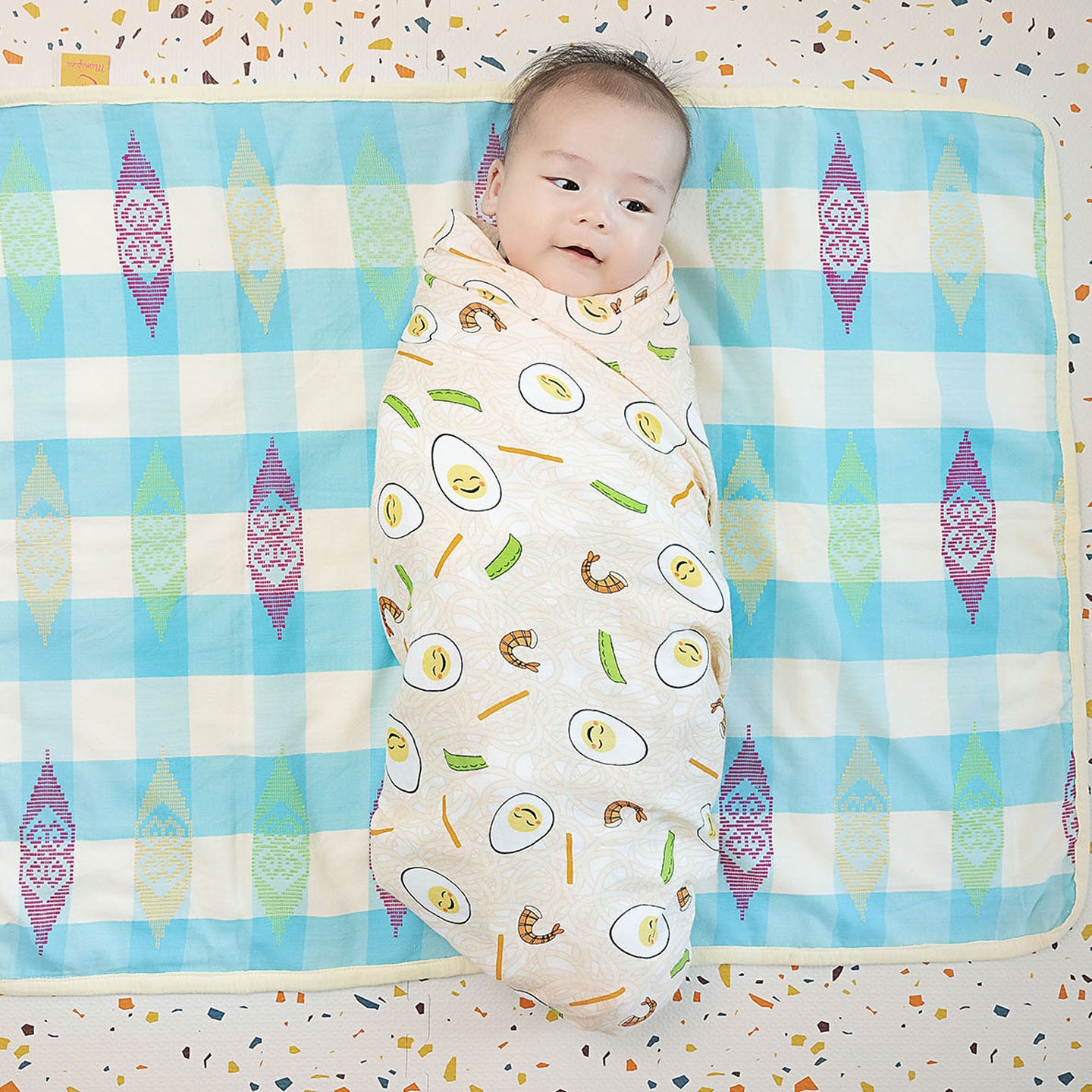 Pancit Swaddle